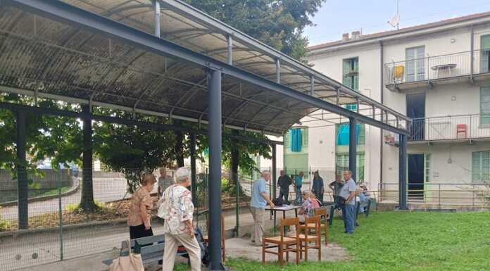 Calolzio, in tanti alla gara di bocce a coppia al Centro Anziani torneo bocce calolzio