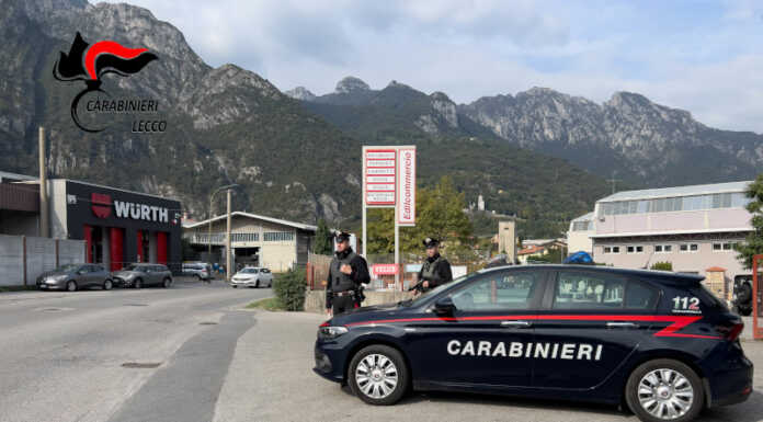 Civate. Sorpreso con droga nell’auto, 50enne arrestato Carabinieri Lecco generica