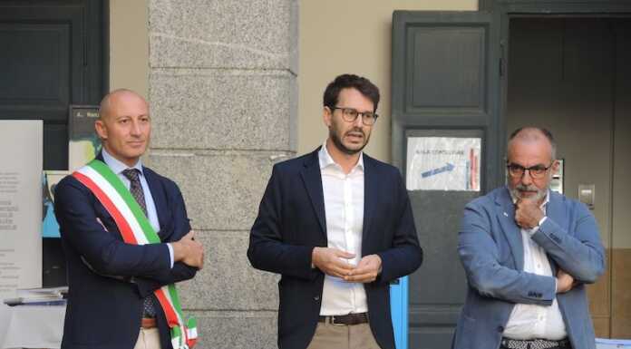 Giornata Mondiale della Salute Mentale, inaugurata la mostra fotografica in Comune