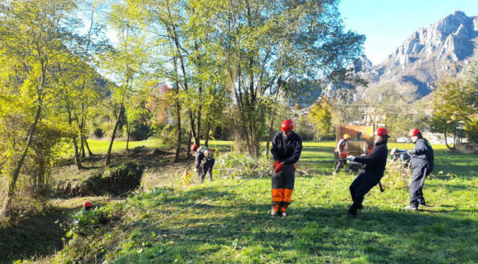 Fiumi sicuri a Ballabio: al lavoro quattro gruppi di Protezione civile