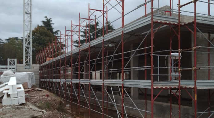Casatenovo, ritardi nel cantiere della nuova scuola: risolto il contratto di appalto