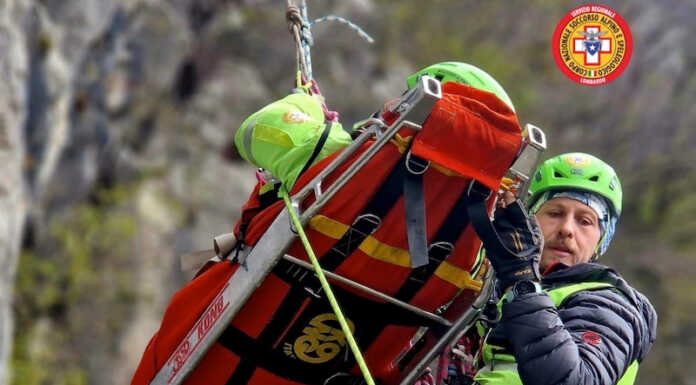 Formazione dei tecnici del Soccorso Alpino tra Introbio e i Piani di Bobbio Cnsas moduli