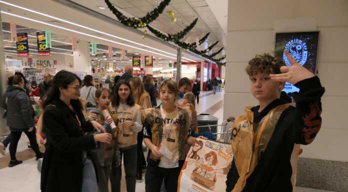 Anche a Lecco torna la Colletta Alimentare, centinaia di volontari all’opera Colletta_alimentare_Lecco_2022