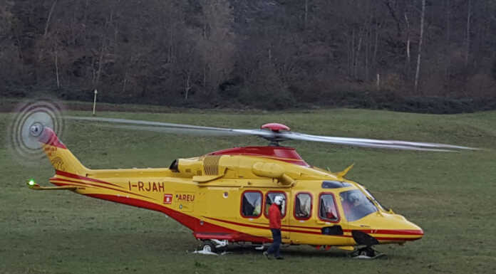 Valgreghentino. 31enne si infortuna: intervengono Vigili del Fuoco e elisoccorso L'elisoccorso oggi pomeriggio a Taceno