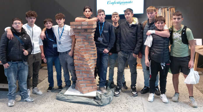 Istruzione. Collaborazione con Confartigianato per gli studenti della Clerici Erba Clerici Confartigianato Lariofiere-2 20231113