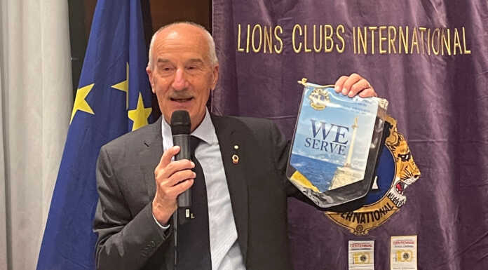 Ai Lions Clubs Lecco Host e San Nicolò visita del Governatore Alberto Frigerio Il Governatore Alberto Frigerio