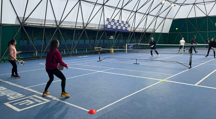 Tennis Club Lecco. Tanti curiosi alla prova gratuita del Pickleball Lecco Pickleball Open Day-2 Tennis Club 20231127