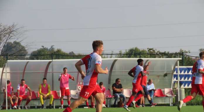 Serie D. La Casatese in nove agguanta il pareggio contro l’Arconatese