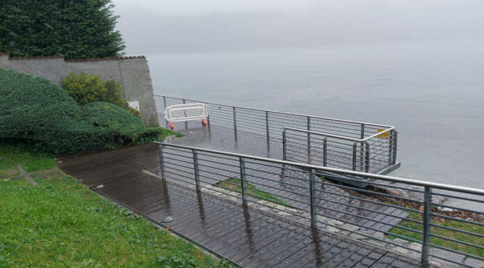 Abbadia. Torrente Zerbo in piena: chiusa passerella a lago Abbadia passerella a lago chiusa maltempo