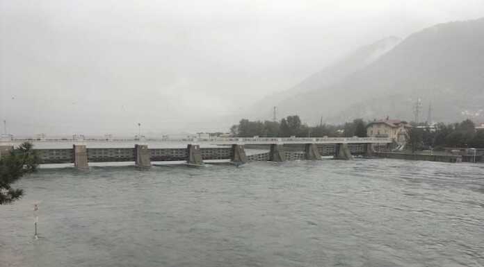 Maltempo, la pioggia non dà tregua: lago e fiume Adda ‘osservati speciali’