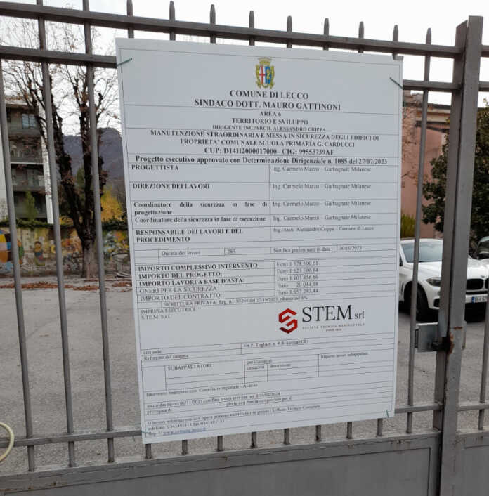 Lecco scuola primaria Carducci inizio lavori