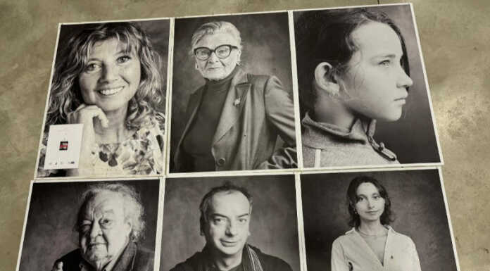 Fino al 9 dicembre gli ultimi ‘Ritratti di Bellano’ ritirabili all’InfoPoint Ritratto di Bellano