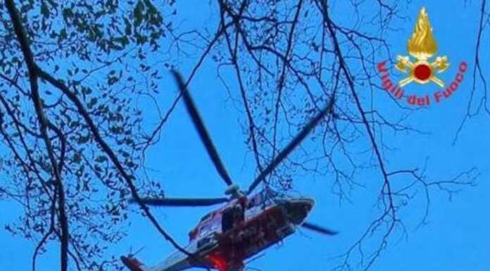 In difficoltà in zona impervia, soccorsi in azione alla Conca di Crezzo Vigili del Fuoco conca di Crezzo