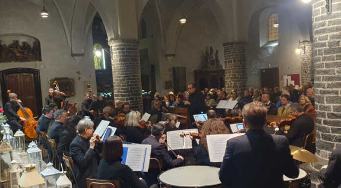 Varenna: consegna di una borsa di studio e concerto di Natale Concerto di natale varenna