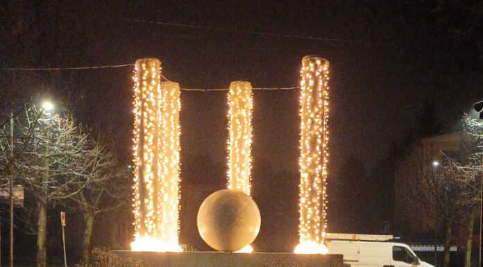 Merate, non solo luci in centro: la Pro Loco illumina l’opera di Dozio a Brugarolo