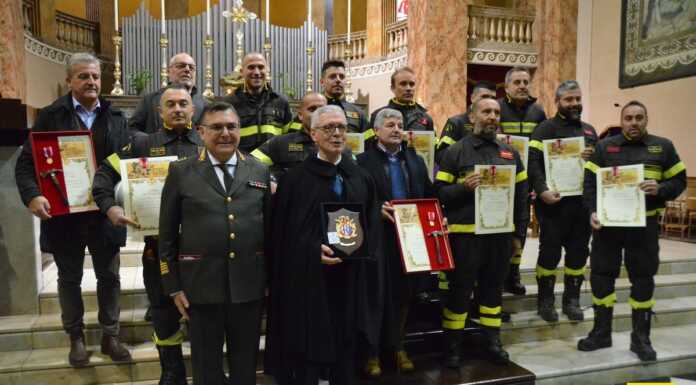 I Vigili del Fuoco festeggiano Santa Barbara, sempre al fianco della gente Vigili_del_Fuoco_Lecco_Santa_Barbara_20231204