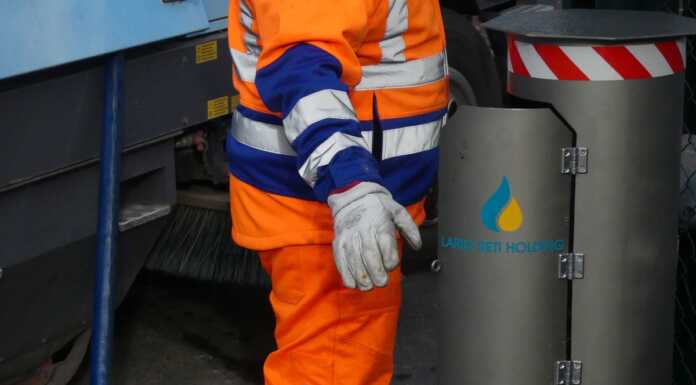 Igiene urbana: “Nuovi servizi per una città più pulita” acqua_pulizia_lavaggio_strade_silea_20231221