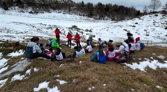 Dervio. Gli studenti delle medie a lezione ai Piani di Bobbio lezioni di sci bobbio