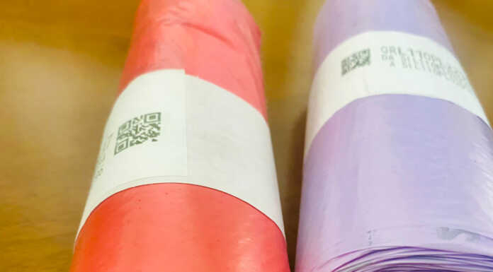 Ballabio. Dopo il sacco rosso in arrivo anche il sacco viola smart foto sacco rosso e sacco viola qr code