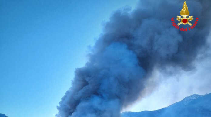 Colico. Incendio Seval: per le analisi di ARPA servono ancora giorni