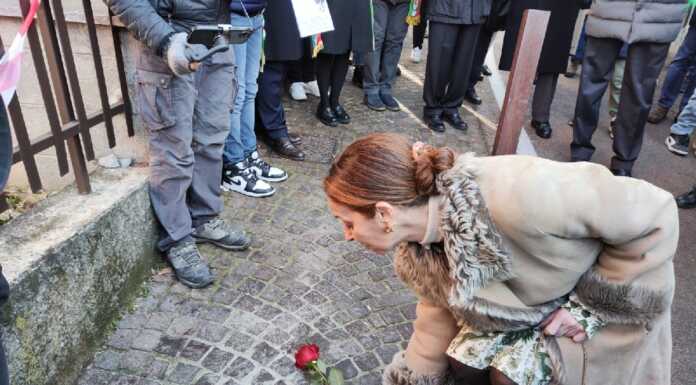 Osnago celebra la Memoria: posata la Pietra d’Inciampo in ricordo di Antonio Bonfanti Osnago Giornata Memoria pietra inciampo 2024 (4)