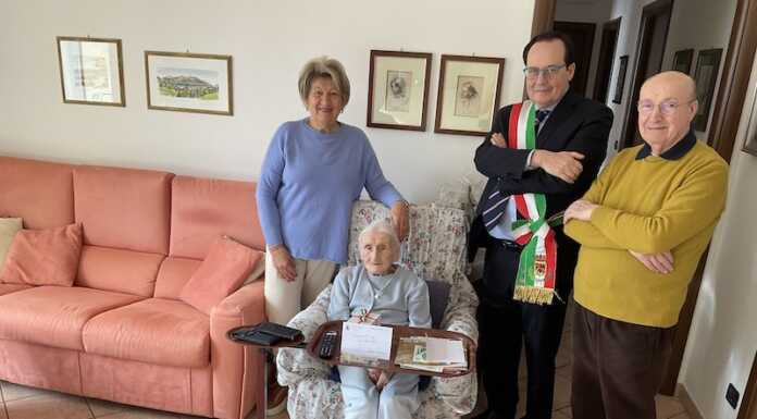 Valmadrera, auguri alla signora Giovanna Giudici, 102 anni giovanna giudici