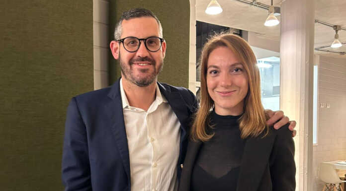 Lungaggini per il ritiro del passaporto, Azione chiede risposte Benzoni e Lavelli