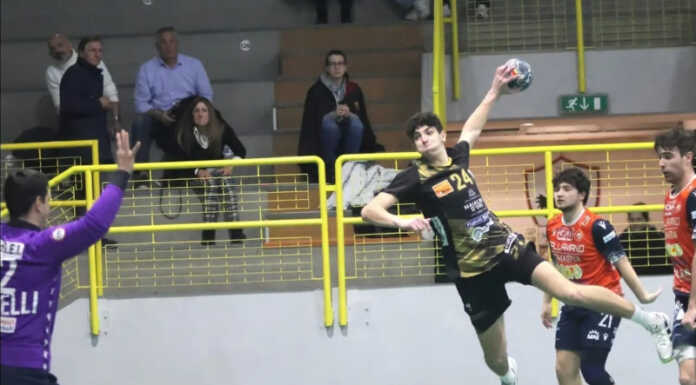 Pallamano. Il Molteno vuole continuare la striscia di vittorie CUZZUPE' pallamano molteno