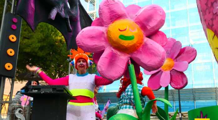 Le foto del Carnevalone di Lecco edizione 2024 negli scatti di Airoldi