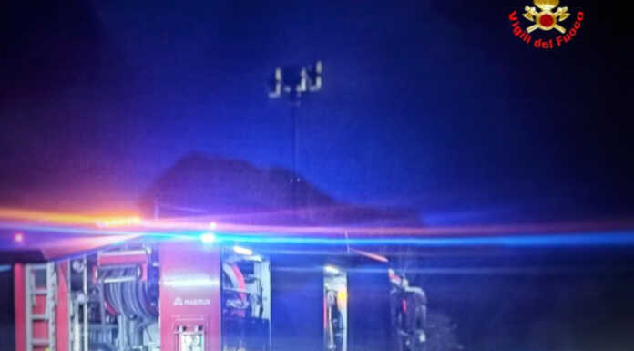 Perde il controllo dell’auto e si ribalta, soccorsa una 18enne Incidente Cremeno