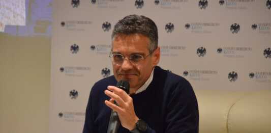 “Mi accende desiderio”, torna la serie di dialoghi sul senso del vivere Leggermente_serata_don_Walter_Magnoni_20240318