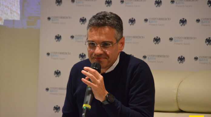 “Mi accende desiderio”, torna la serie di dialoghi sul senso del vivere Leggermente_serata_don_Walter_Magnoni_20240318