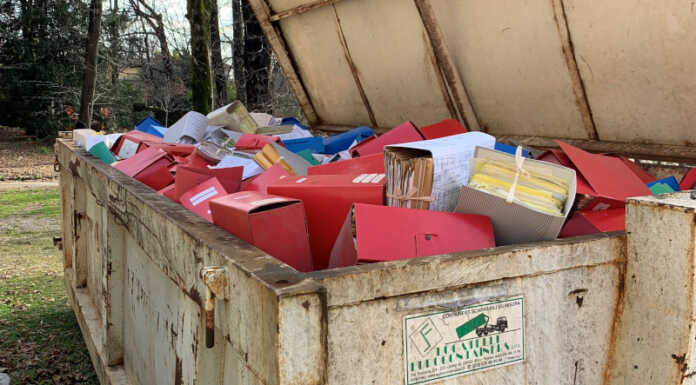 Merate, al via il riordino e la schedatura dei documenti d’archivio a Villa Confalonieri