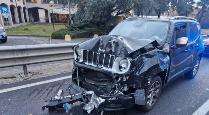 Olgiate: tamponamento all’alba lungo la Statale tra un’auto e un camion