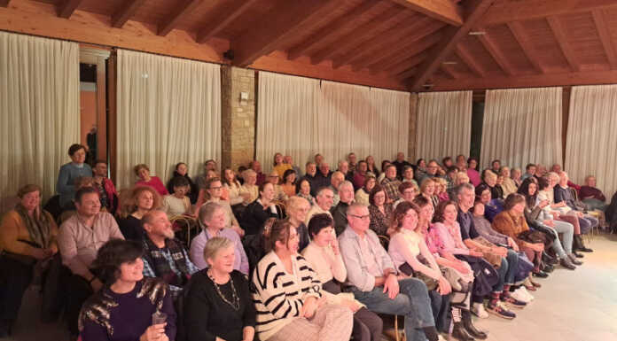 Sirtori: sold out per lo spettacolo teatrale con la Pro Loco a Villa Patrizia