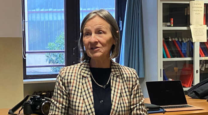 Spray urticante al Bertacchi, la dirigente Perego: “Misure disciplinari e educative” Stefania Perego dirigente Bertacchi di Lecco