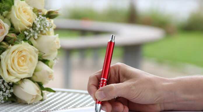 A Lecco nasce lo Sportello Biotestamento per i diritti sul fine vita firrma