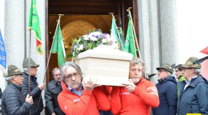 In tanti per l’addio all’alpinista Dino Piazza: “Pilastro del passato e pilastro del presente” funerale_dino_piazza_20240227