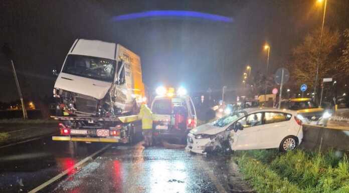 Osnago. Incidente lungo via Statale, soccorsi due giovani
