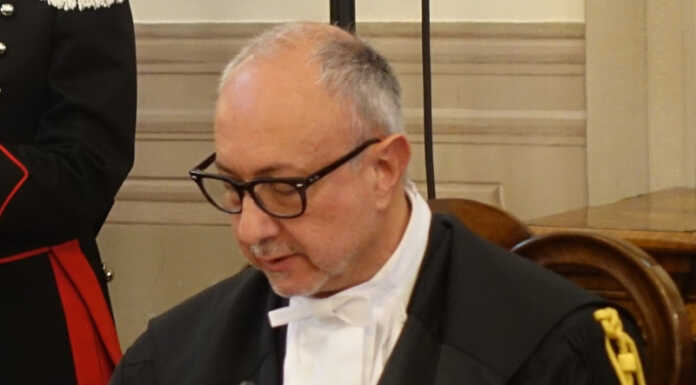 Al Direttore Generale della Provincia di Lecco il Leone d’Oro per meriti professionali Amedeo Bianchi