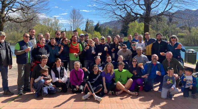 Brivio, maxi raccolta di rifiuti alla giornata del verde pulito Brivio giornata verde pulito