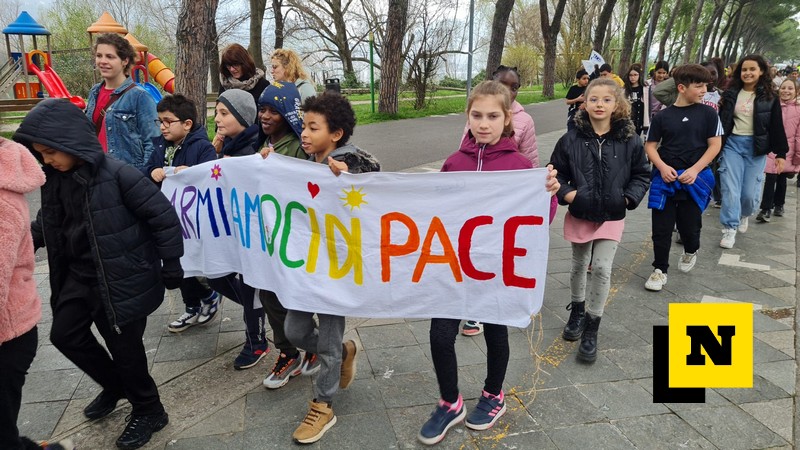 Calolzio Marcia della Pace 2024 scuole associazioni