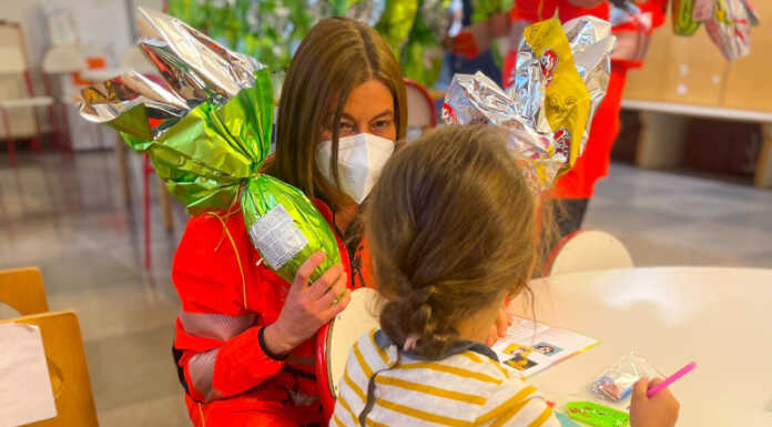 Croce Verde Bosisio dona le uova di Pasqua ai bambini ricoverati in ospedale Uova croce verde bosisio
