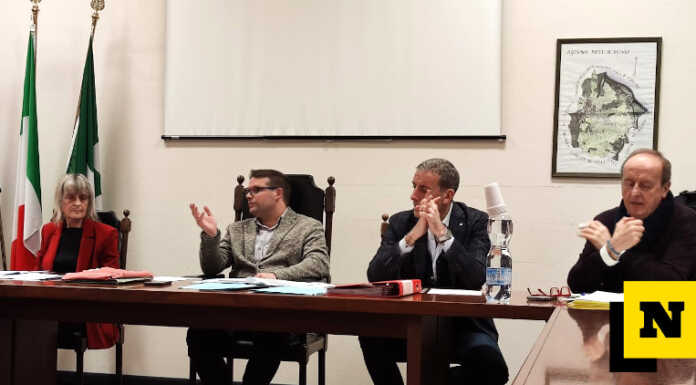 Airuno, la maggioranza replica a Ferrario: “Il cambio di bandiera è un dato di fatto”