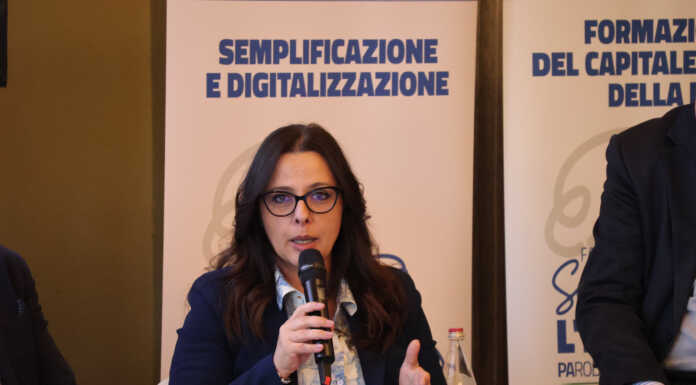 Facciamo Semplice l’Italia: la presidente Hofmann porta il caso della Provincia di Lecco hofmann a villa reale a monza