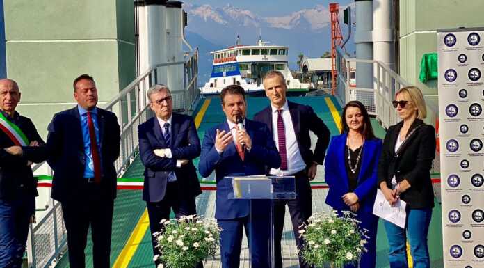 Inaugurato il nuovo pontile dei traghetti a Bellagio, riprendono i collegamenti con Varenna bellagio pontile traghetti