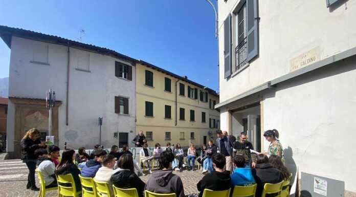 Al Giglio gli studenti ricordano i giovani vittime di mafia giornata vittime mafie giglio