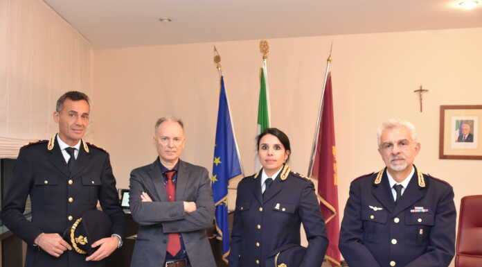 Tre nuovi funzionari alla Questura di Lecco. Alla direzione della Mobile la dottoressa De Luca Alessandro Berretta Ottavio Aragona Simona de Luca Pierluigi Danza