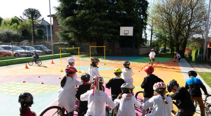 Educazione stradale in bicicletta alla scuola primaria “F. Confalonieri” di Cremella Cremella Sicuri in Sella