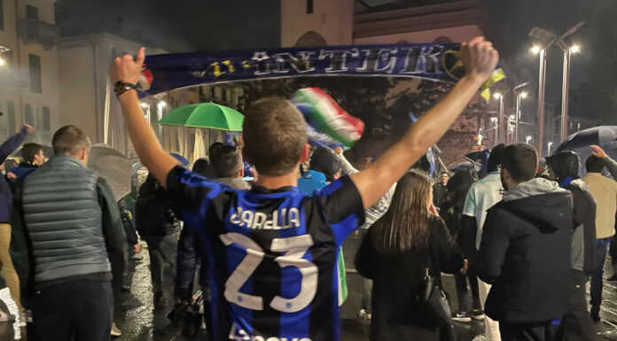 Scudetto Inter: la pioggia non ferma la festa nemmeno a Lecco Scudetto inter 2024